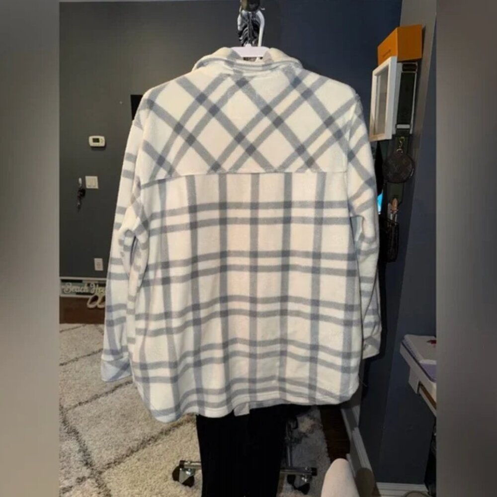 Oversized Teddy Button-Up Jacket - image 2